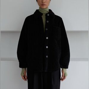 Women's Black Fleece Jacket (Like NEW)